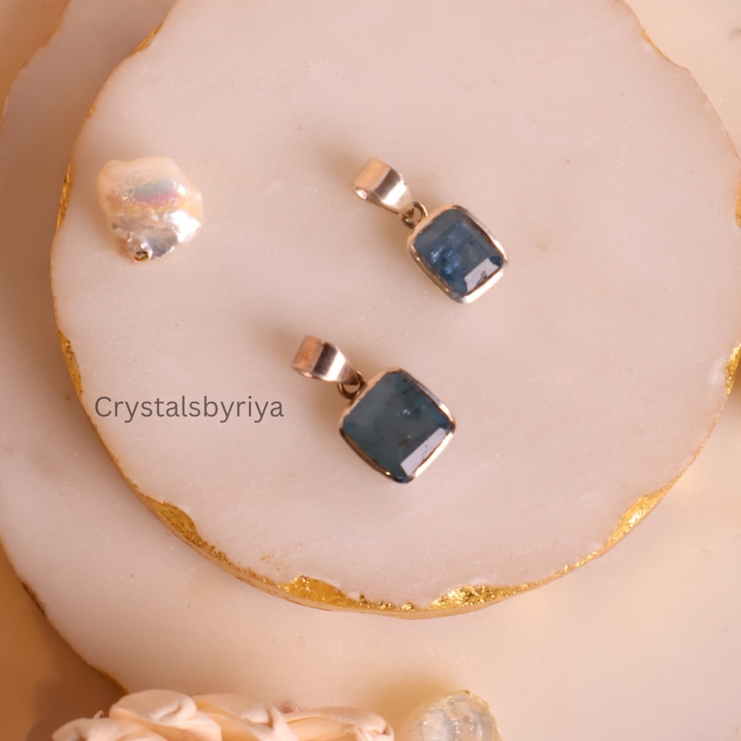 Aquamarine Faceted Silver Pendant