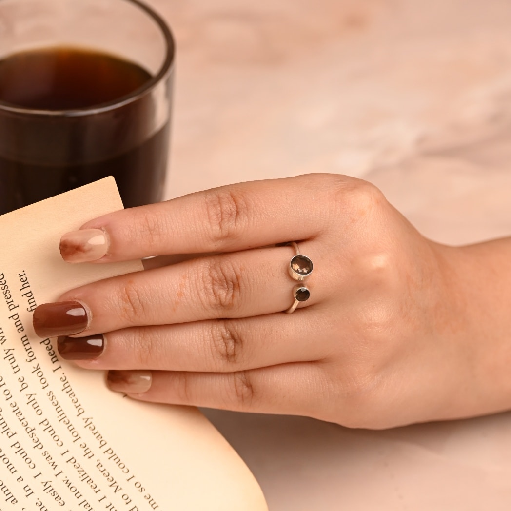 Smoky Quartz silver ring - alternate view
