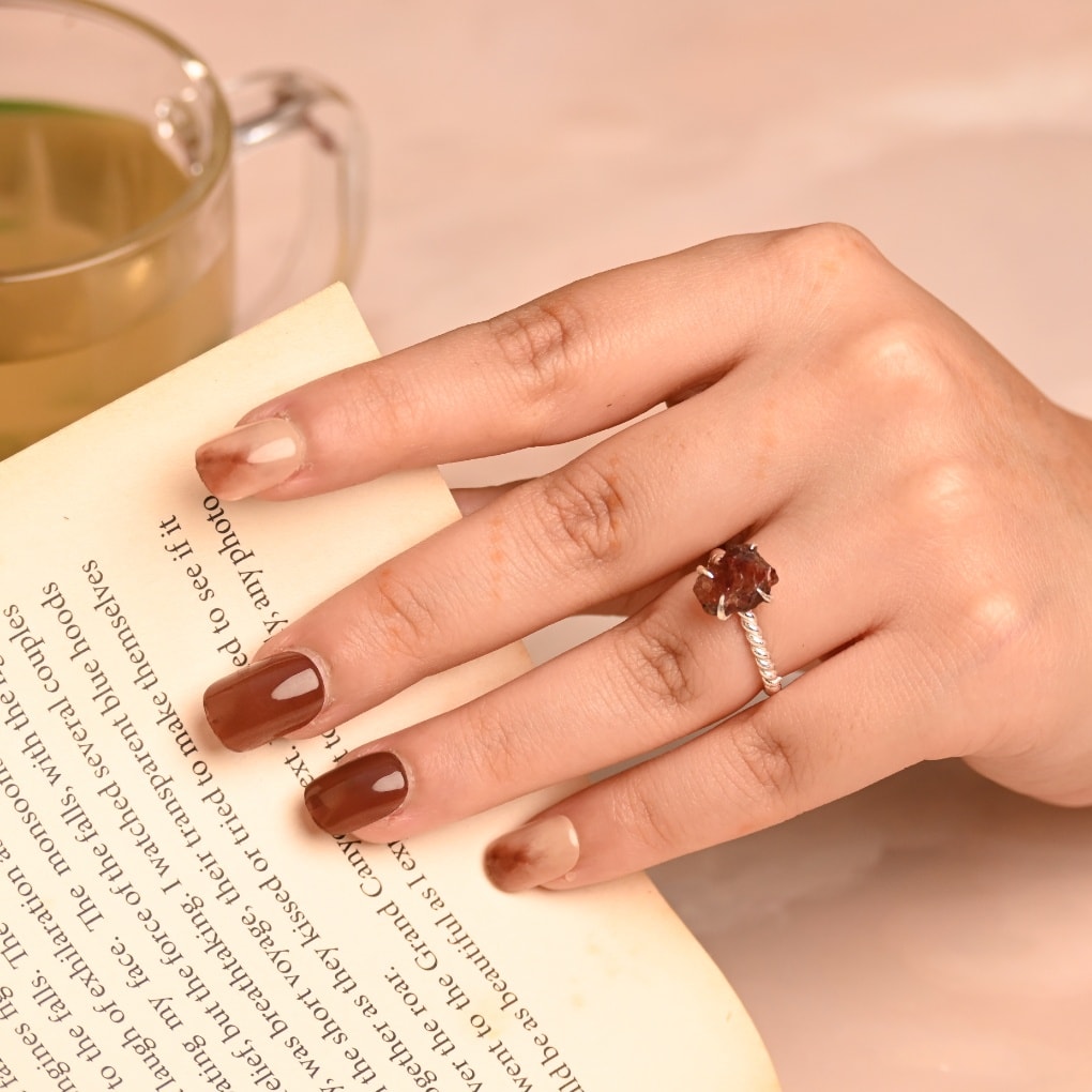 Garnet silver ring